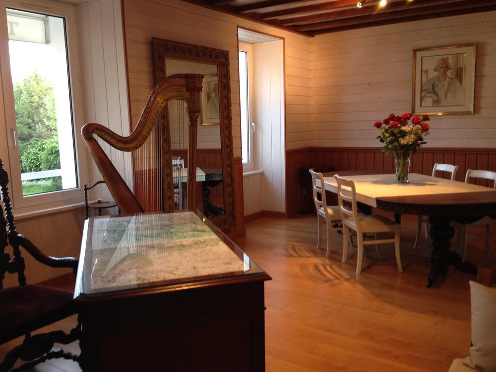 Bed and Breakfast La Maison De Maidara Olby Exterior foto